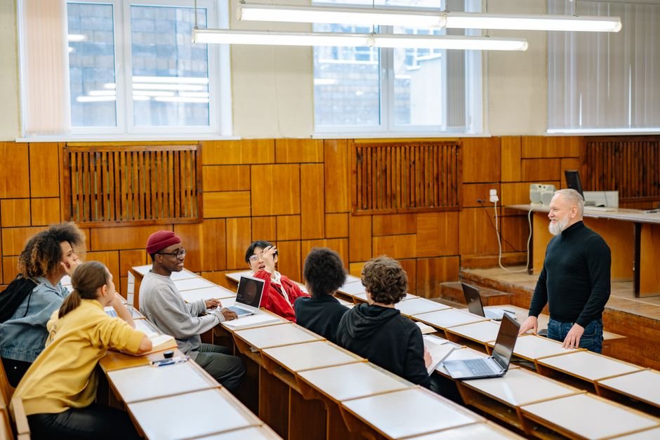 The AI Revolution in Academia: How Universities are Leveraging Google Tools