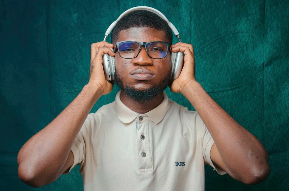 Bose's Bold Bet: Can a Tech Giant Succeed as a Media Company?