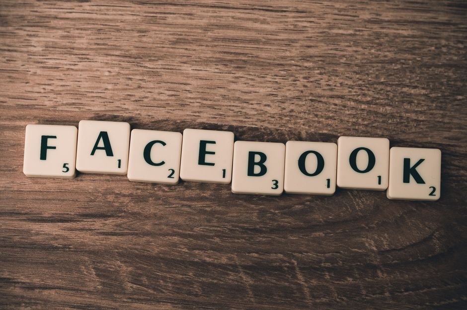 Meta Boosts Facebook Engagement with New Cross-Platform AI Mode