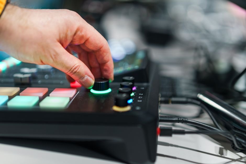 California Cracks Down: Loud Streaming Ads to Get Quieter Starting July 1