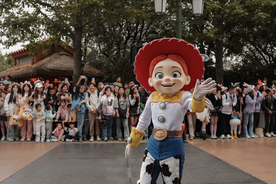 Unpacking Our Tech Habits: What Toy Story Taught Us About the Digital Age