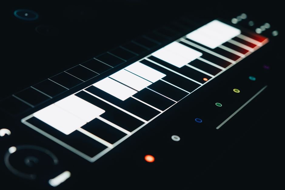 The Unexpected Hit: 1010Benja's 'Semiramis' Dream' and the Evolution of AI Music