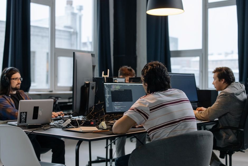 Google & KDDI Launch AI Startup Support Program for Japan
