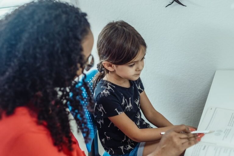 Elite Education Embraces AI: Wealthy Families Turn to Innovative Tutors