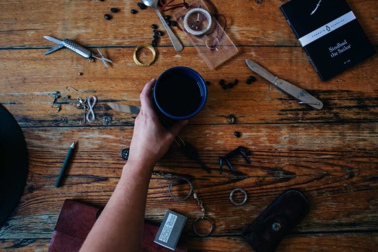 Unlock Preparedness: Essential Keychain Gadgets for Your Everyday Carry