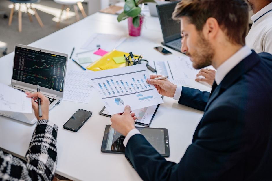 Transforming Business Decisions: The Rise of Tabular AI and Enterprise 'World Models'