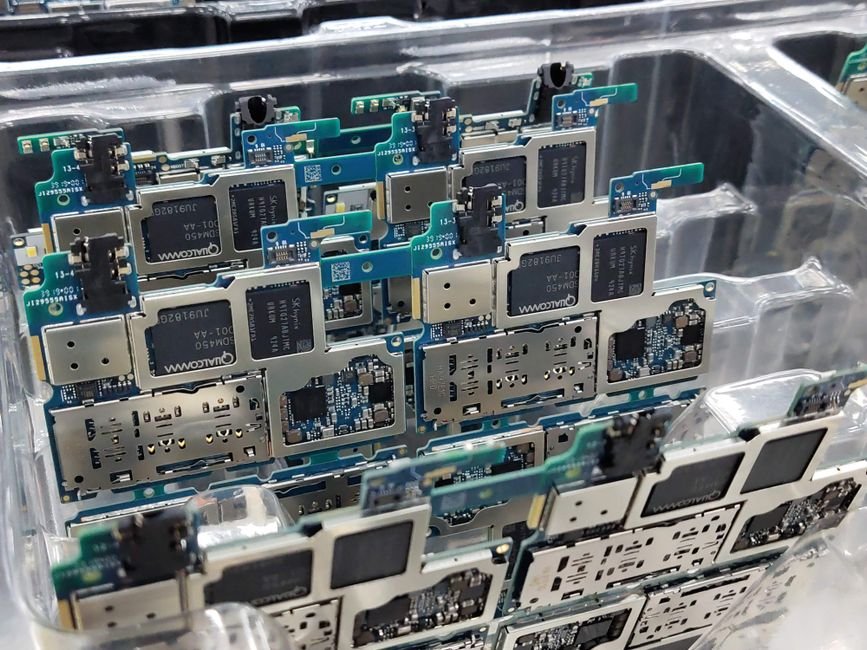 India's Smartphone Manufacturing Boom Enters New Phase with Vivo's Strategic Joint Venture