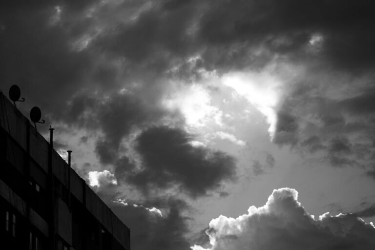 Advancing Weather Forecasting: NOAA Leverages Google Cloud's HPC Power
