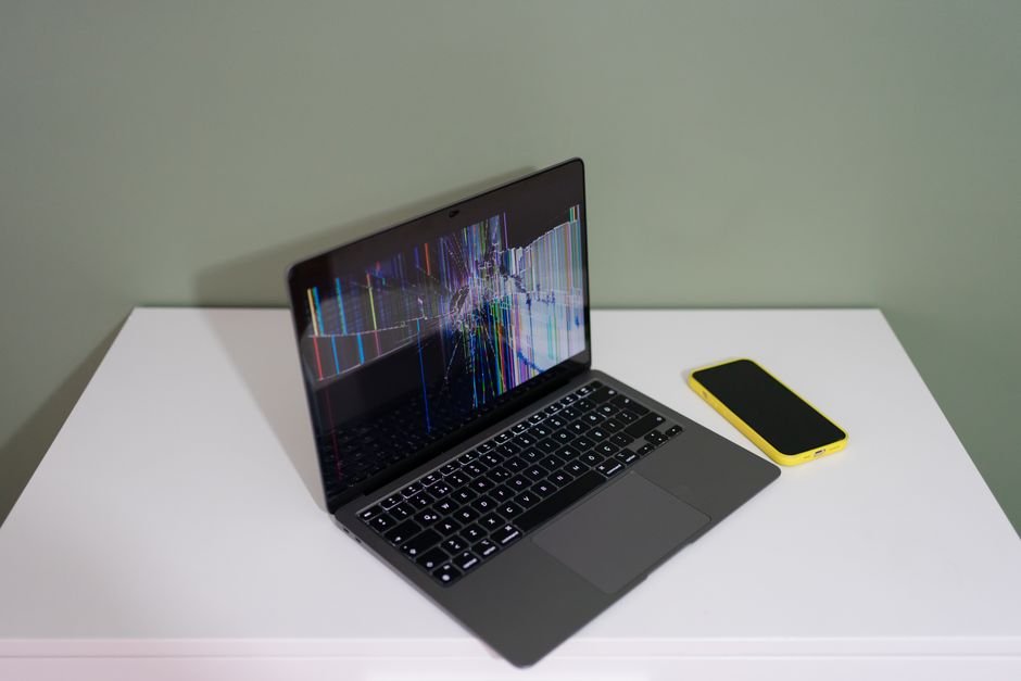 The Future is Fixable: Embracing Repairable Gadgets for a Sustainable Tomorrow