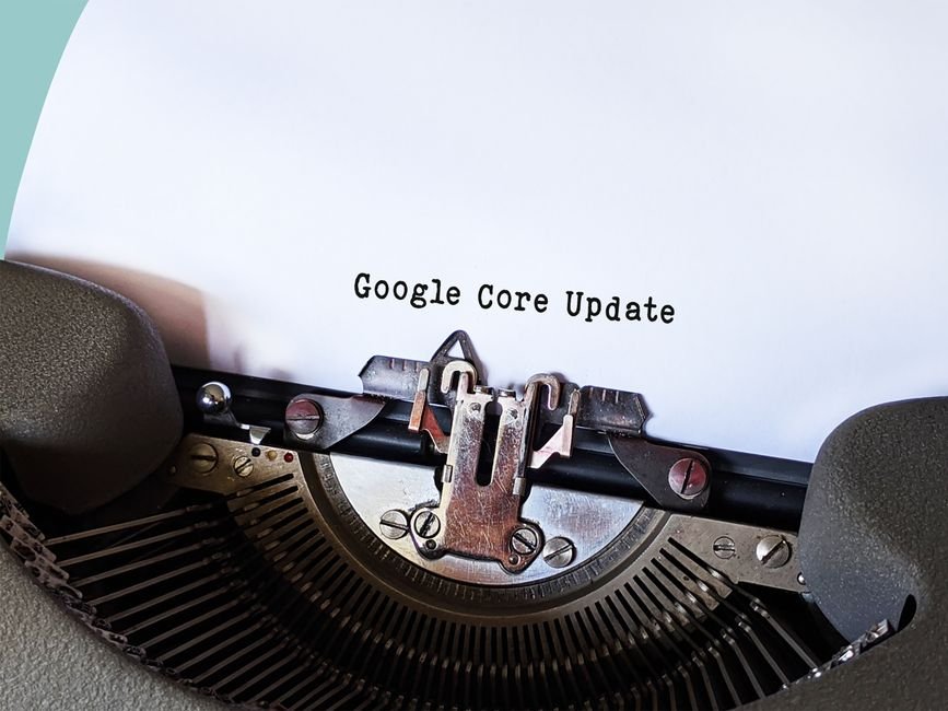 Google's August SEO Pulse: Spam Update, AI Overviews & Reddit Shifts