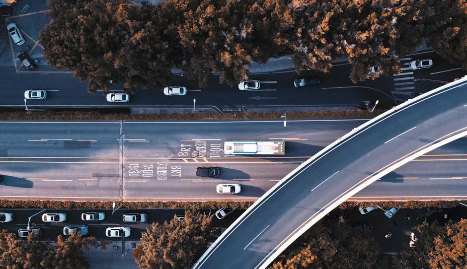 The Intelligent AI Director: Understanding Model Routing in Modern Systems