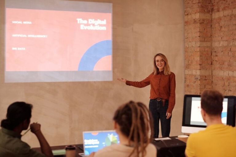 Empowering the Future: Google's 100,000 Scholarships for Global AI Skills Training