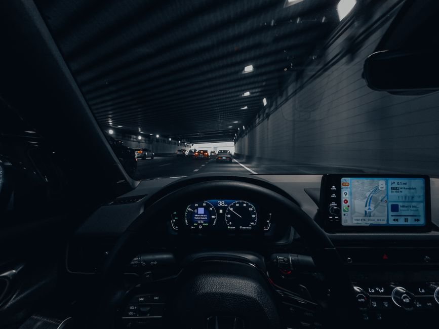 London Welcomes Autonomous Rides: Uber and Wayve Launch UK's First Supervised Service