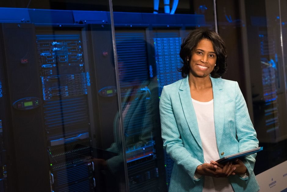 Unpacking a Decade of Cybersecurity Leadership: An Interview with Ben Bernstein of Huntress