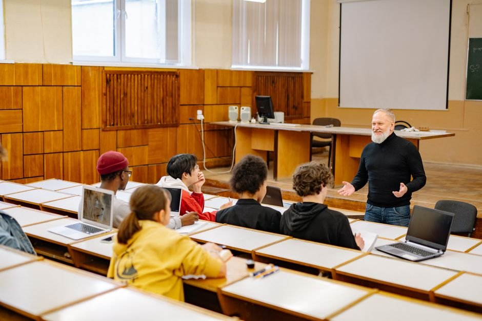 Google.org Commits $4 Million to Empower Educators with Free AI Training