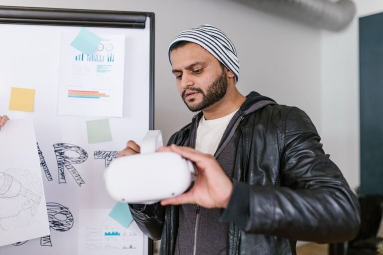 Unveiling Tomorrow's Game Changers: The 9 Hottest Y Combinator Startups, According to VCs