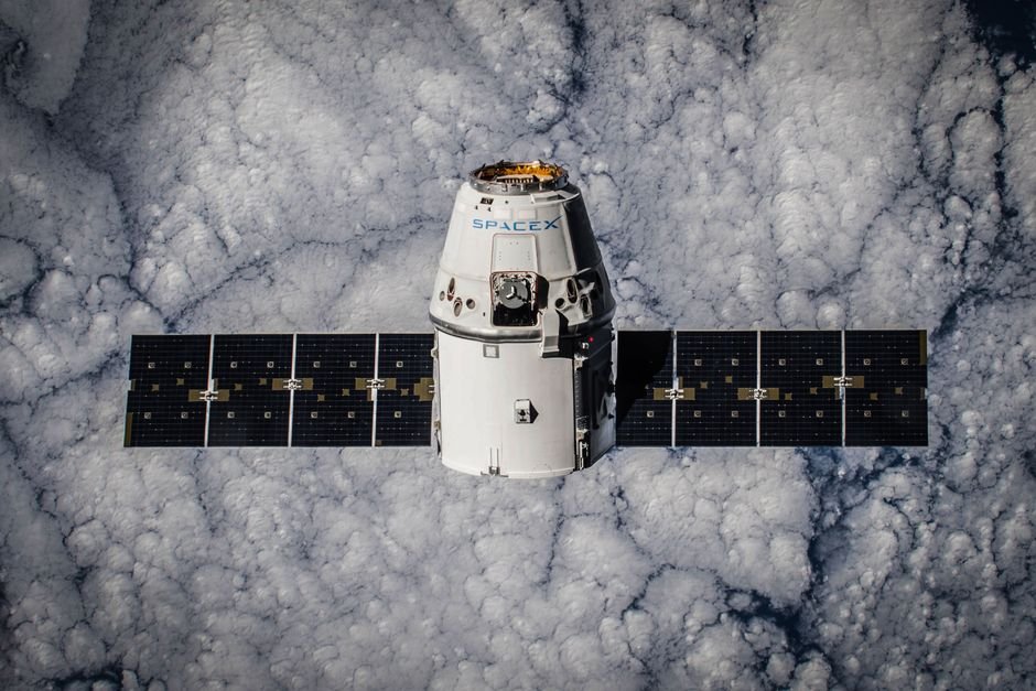 Google's Project Suncatcher Prototype Satellite Successfully Reaches Orbit